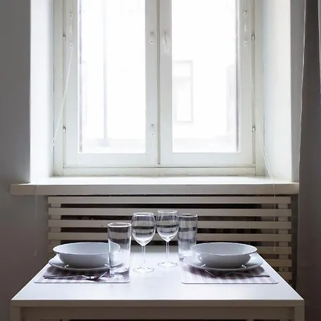 2ndhomes Stylish Studio In The Middle Of The City Center Huoneisto
