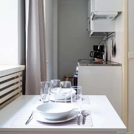 2ndhomes Stylish Studio In The Middle Of The City Center Huoneisto